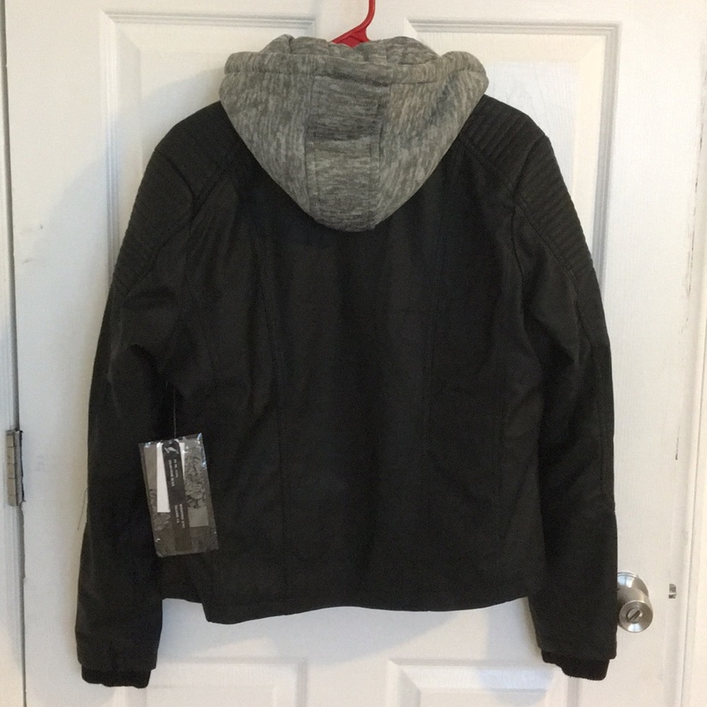 Jacket - Picture 2 of 3